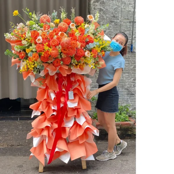 Hoa Chúc Mừng Khai Giảng Năm Học Mới-Kệ Hoa Màu Cam Sang Trọng