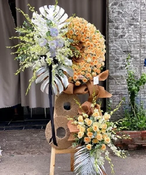 Hoa Tang Lễ Đẹp Mẫu Hiện Đại Sang Trọng Ý Nghĩa