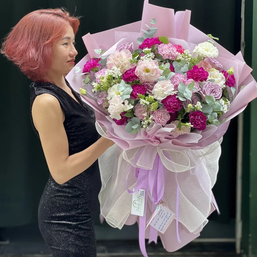 Hinh-17.jpg.webp Bó Hoa Đẹp Nhất-Màu Đốn Tim Chị Em Phụ Nữ - Image 1