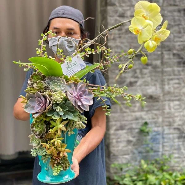 IMG_6665-1-600x600.jpg.webp “Hoa Mừng Sinh Nhật”– Món Quà Sang Trọng - Image 1