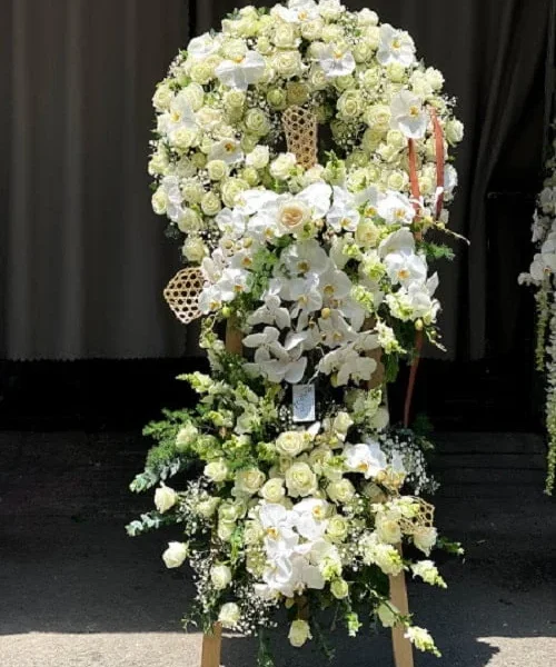 Mẫu Hoa Đám Tang Sang Trọng Hiện Đại Và Hoành Tráng