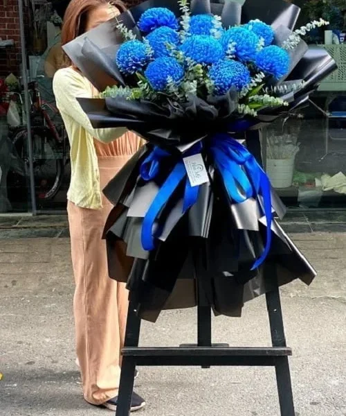 Hoa Chúc Mừng Khai Trương Đẹp Cúc Mẫu Đơn Xanh Dương