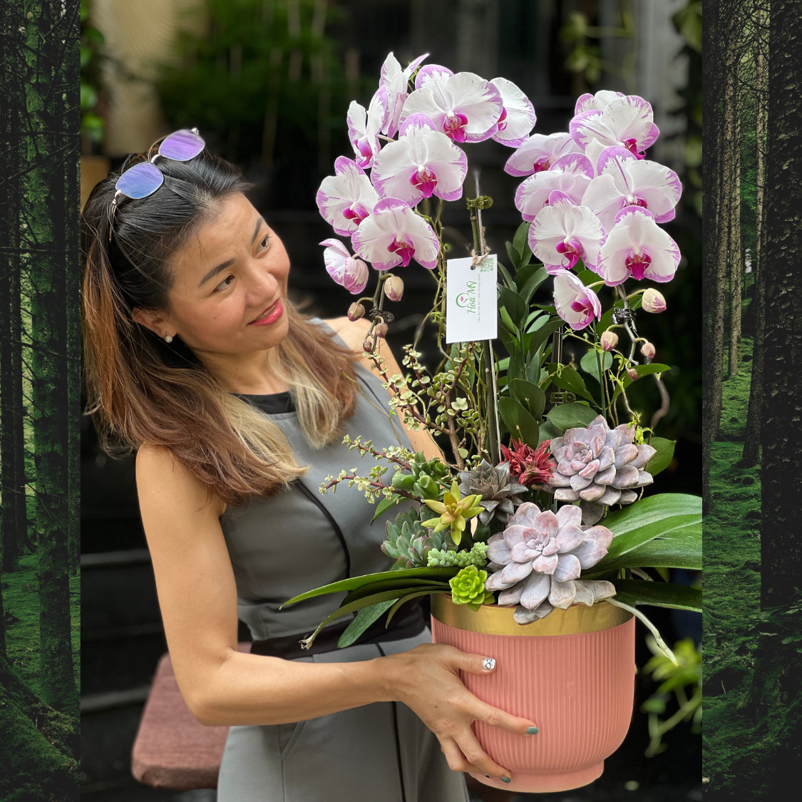 lan-ho-diep-de-ban-1.png Chậu Lan Hồ Điệp 2 Cành Để Bàn Mix Sen Đá Hồng– Hoa Sinh Nhật Khách Hàng - Image 1