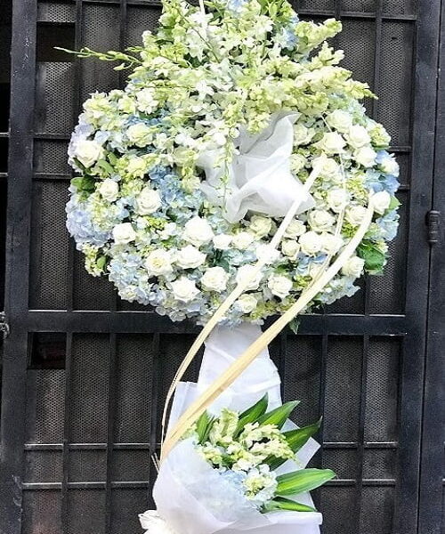 Vòng Hoa Chia Buồn Đẹp