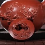 Bộ Ấm Chén Chu Sa Nho Sóc, Nguyên Khoáng, Thủ Công 320ml (Tùng Thử Bồ Đào) - Image 6