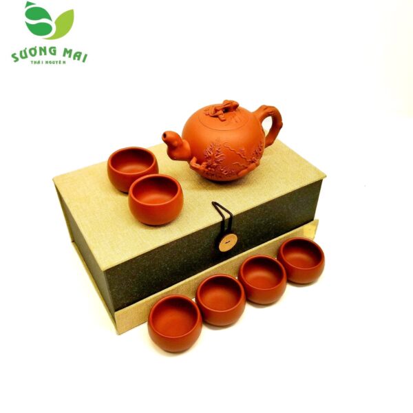 Bộ Ấm Chén Chu Sa Nho Sóc, Nguyên Khoáng, Thủ Công 320ml (Tùng Thử Bồ Đào)