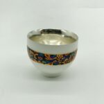 Chén bạc uống trà trắng viền ngũ sắc - Image 2