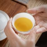 Bộ ấm chén sứ pha trà Bạch Định Hoàng Kim - Image 7