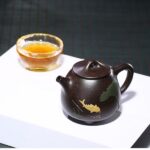 Ấm tử sa Sen Cá hắc kim sa - Image 11