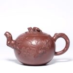 Ấm tử sa Nho Sóc (Tùng Thử Bồ Đào) - Image 3