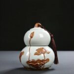 Lọ Gốm Đựng Trà Họa Tiết Hoa Sen, Sang Trọng, Đẳng Cấp 970ml - Image 9
