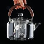 Bộ Ấm Thuỷ Tinh Cao Cấp SƯƠNG MAI Sen Cá 1000ml - Image 10