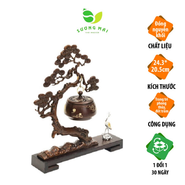 Xông trầm treo cây Tùng